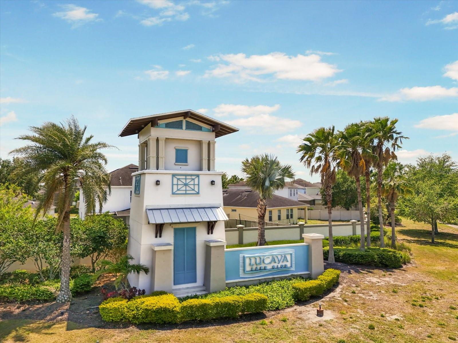 Lucaya Lake Club entrance