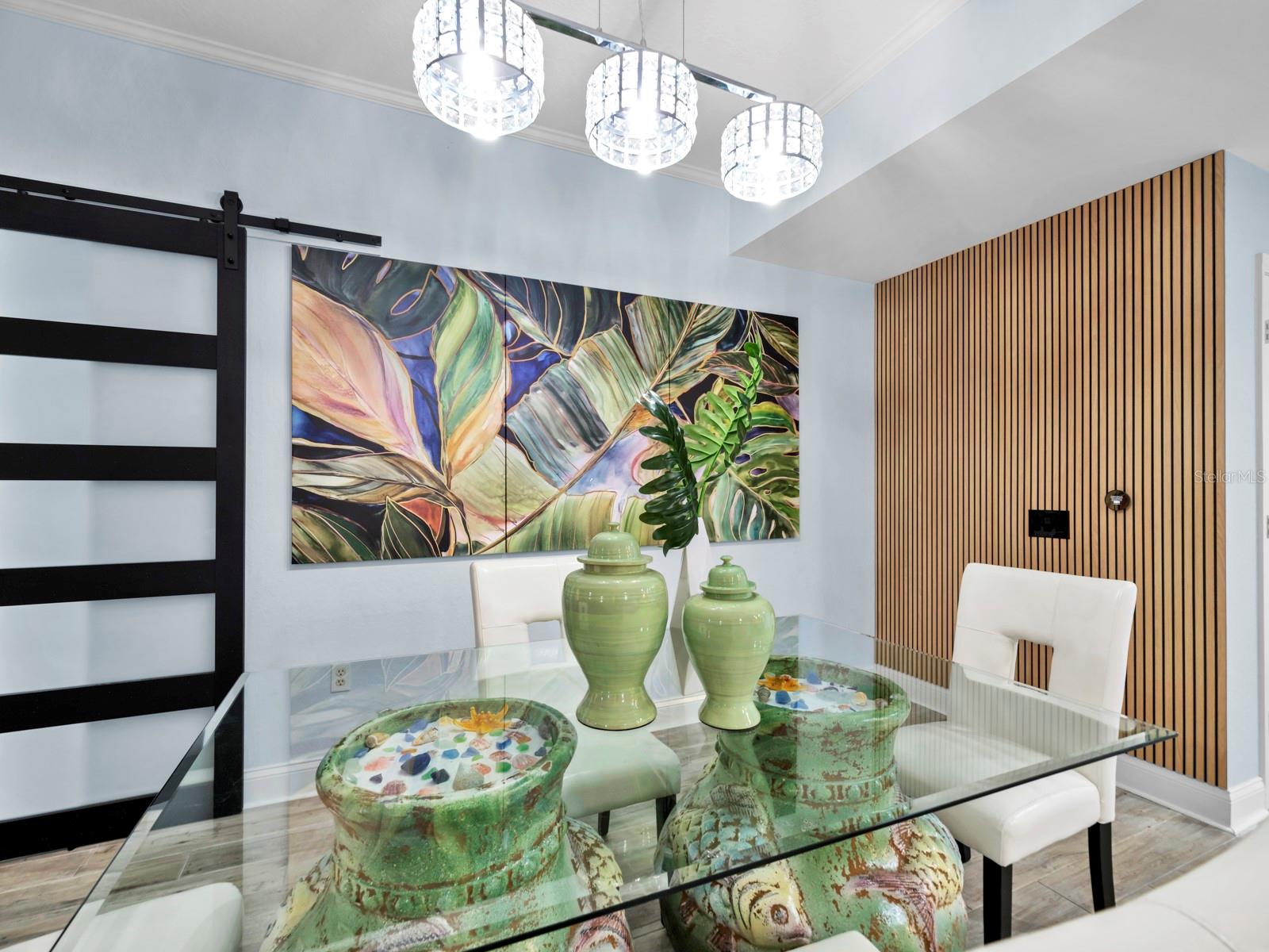 Dining with close up of fluted wall