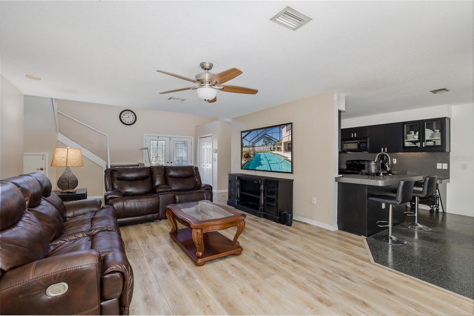 Livingroom / Kitchen.