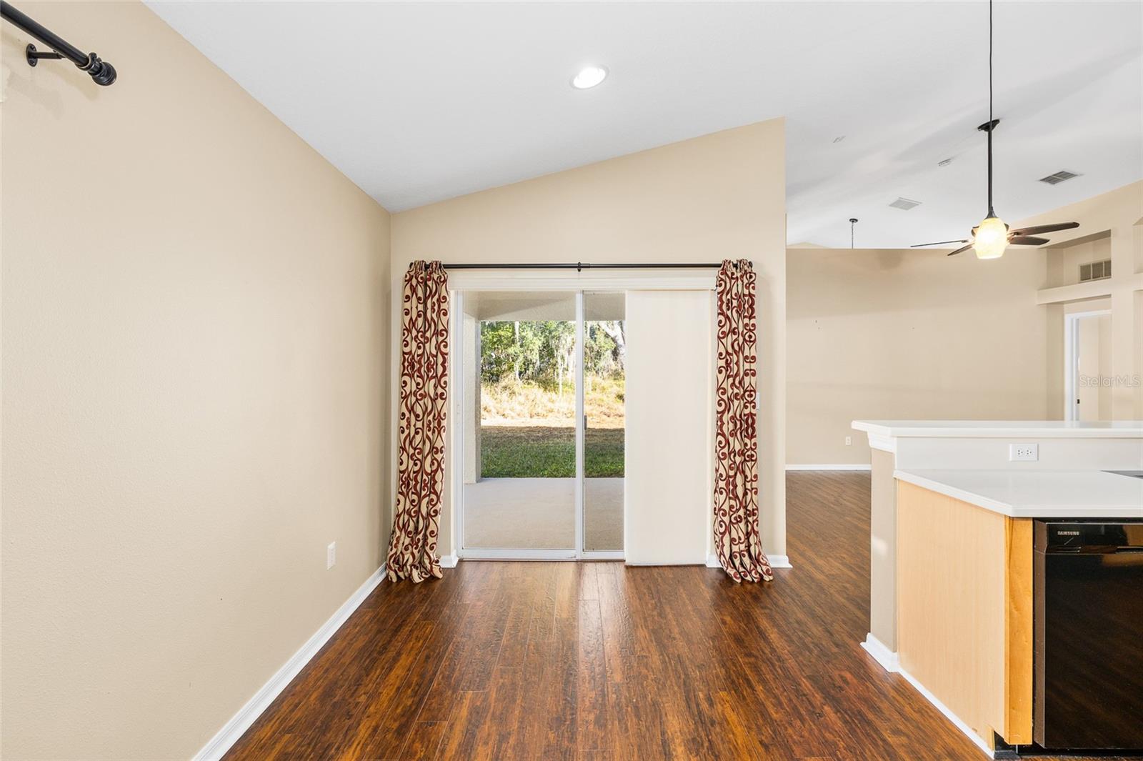 Kitchen / Dining area