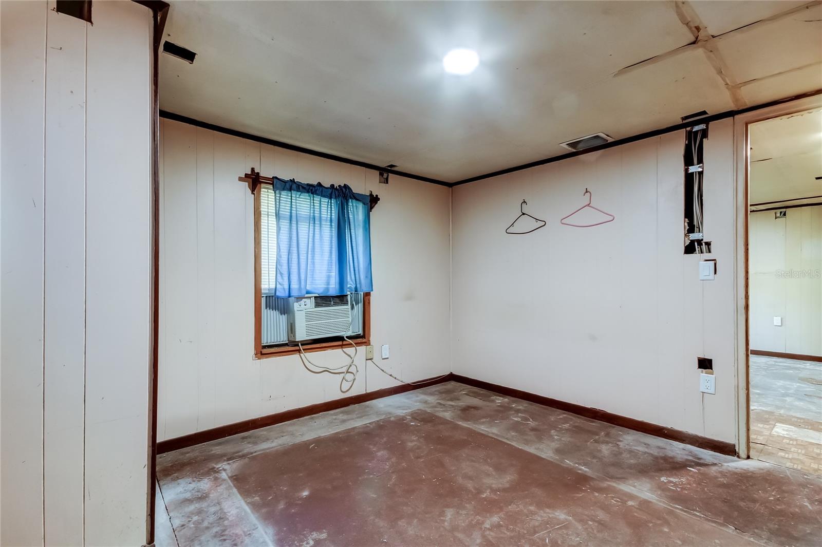 Bonus Room - this is the Third Room - Home has been re-wired