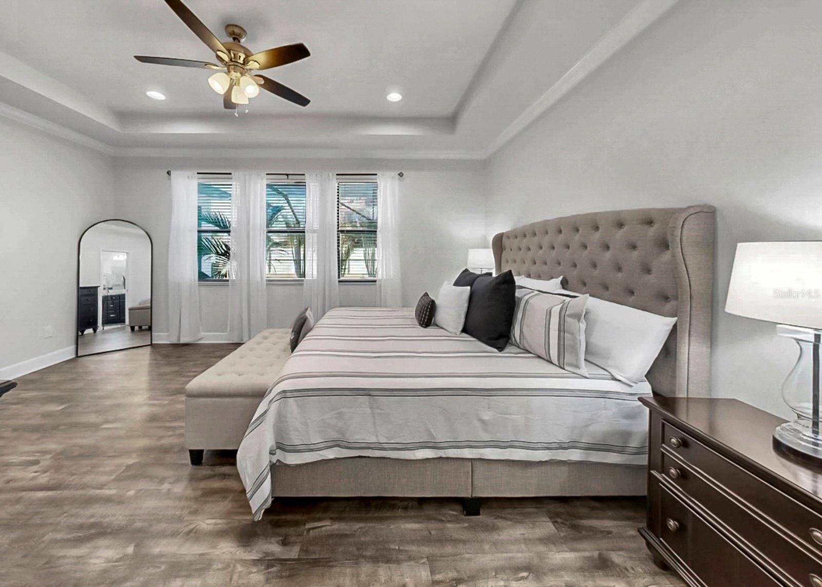 Downstairs primary bedroom