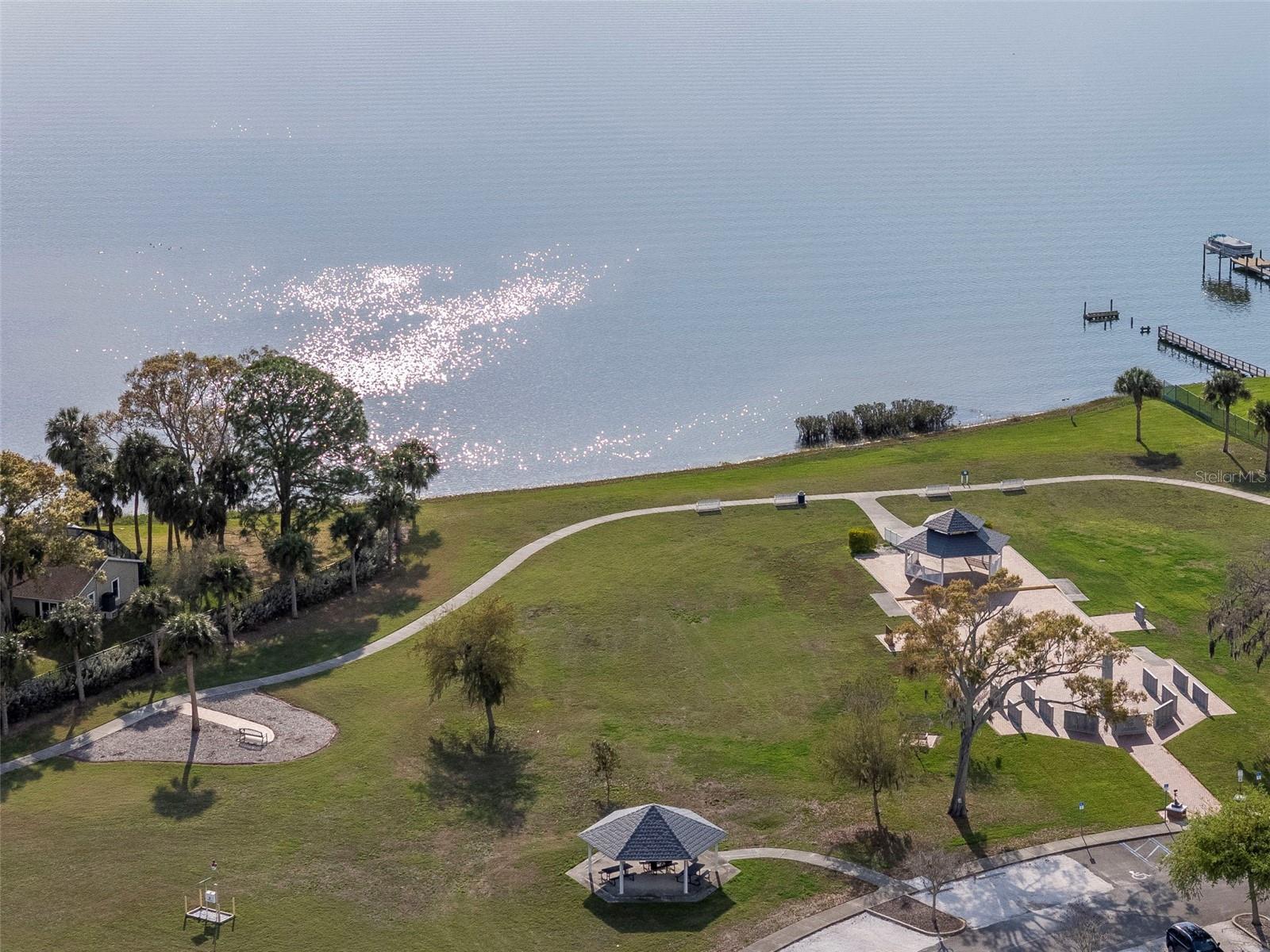Oldsmar Park on Upper Tampa Bay