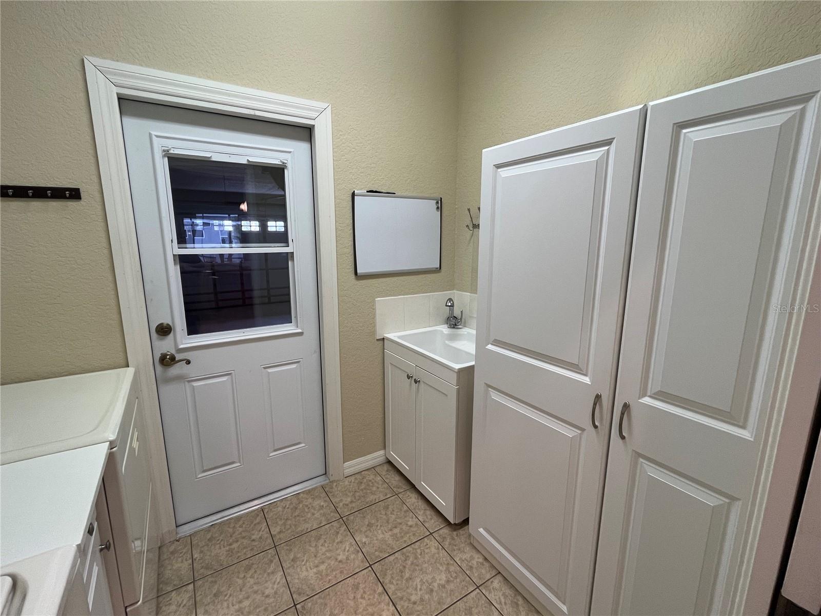 EXTRA STORAGE IN THE LAUNDRY ROOM