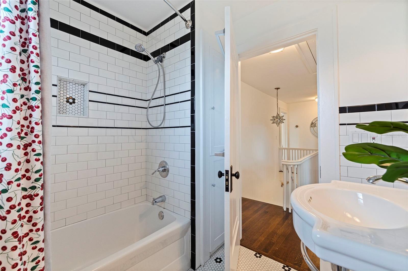 Amazing Historic Old Northeast