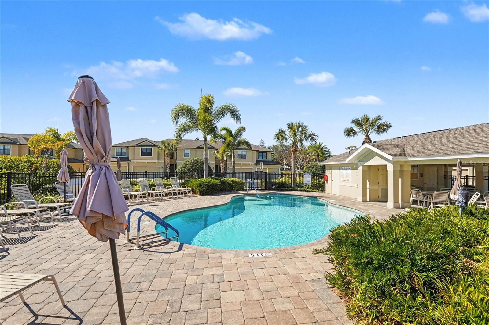 Community Pool: Enjoy access to the beautiful resort-style community pool area.
