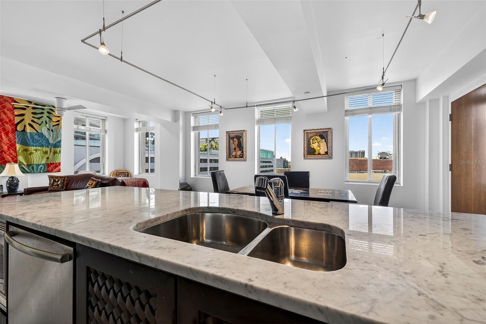 Kitchen with Large Island – Downtown St Petersburg Historic Condo