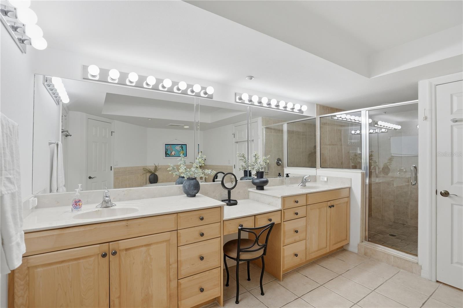 primary suite, ensuite