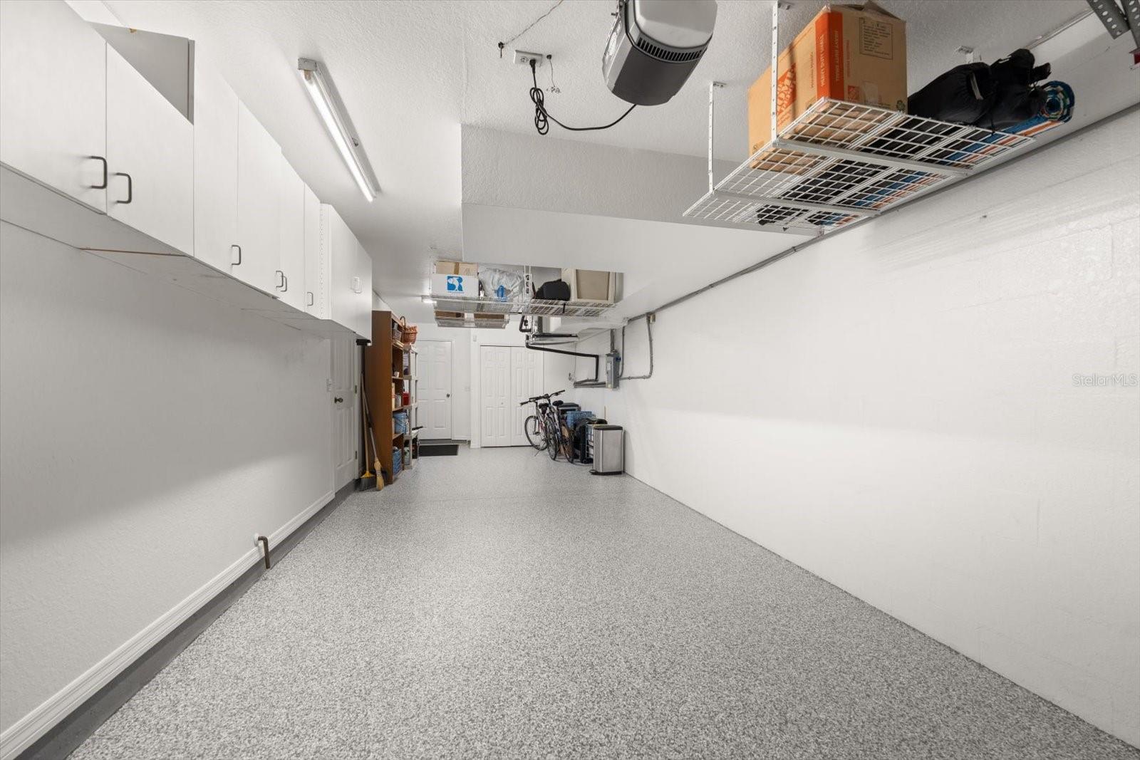 Wonderful garage area! Hard to find in comparable properties along the beaches.