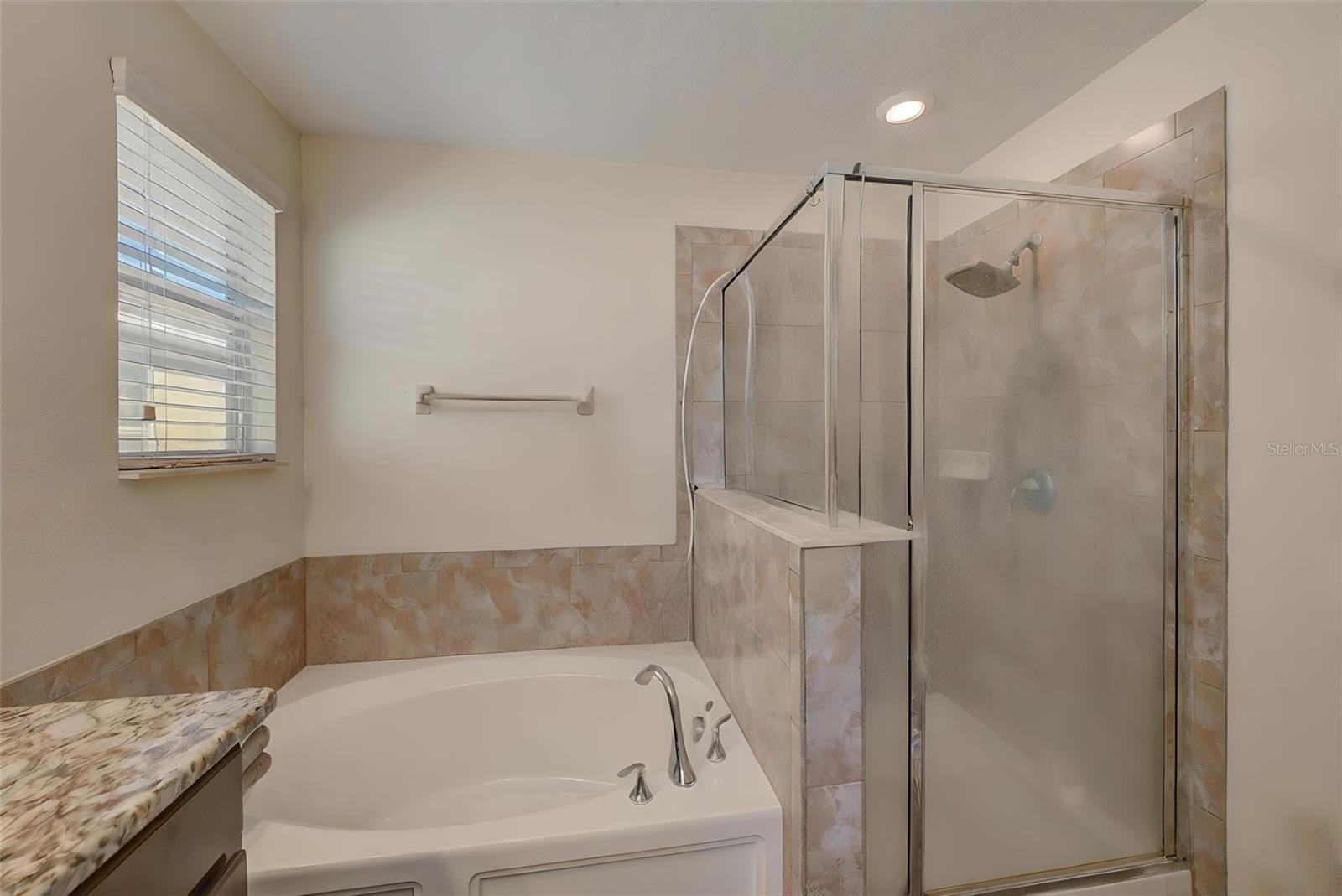 STAGED MASTER BATH