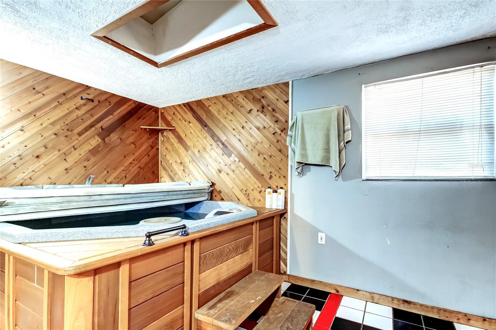 Hot Tub indoor room