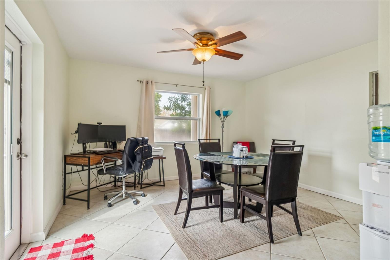 Great / Dinning Room