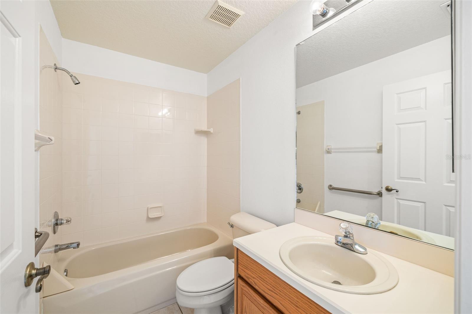 Secondary Bathroom #1