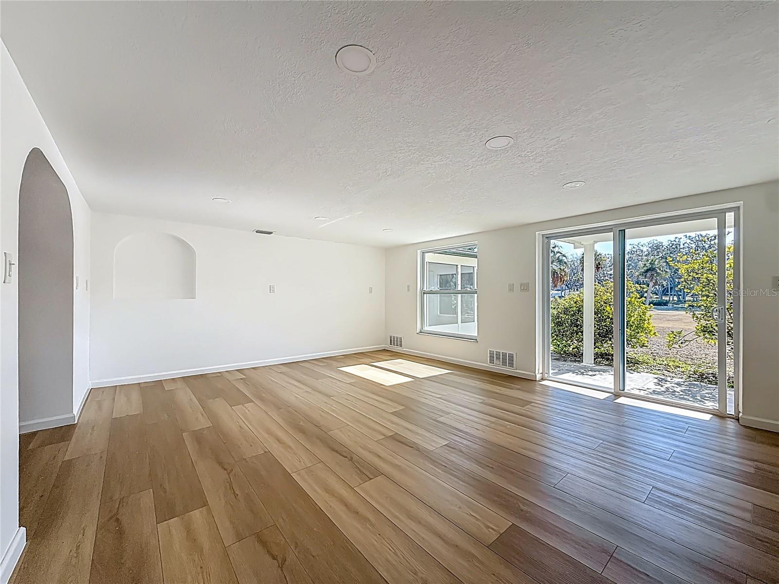 Flex space - bottom floor