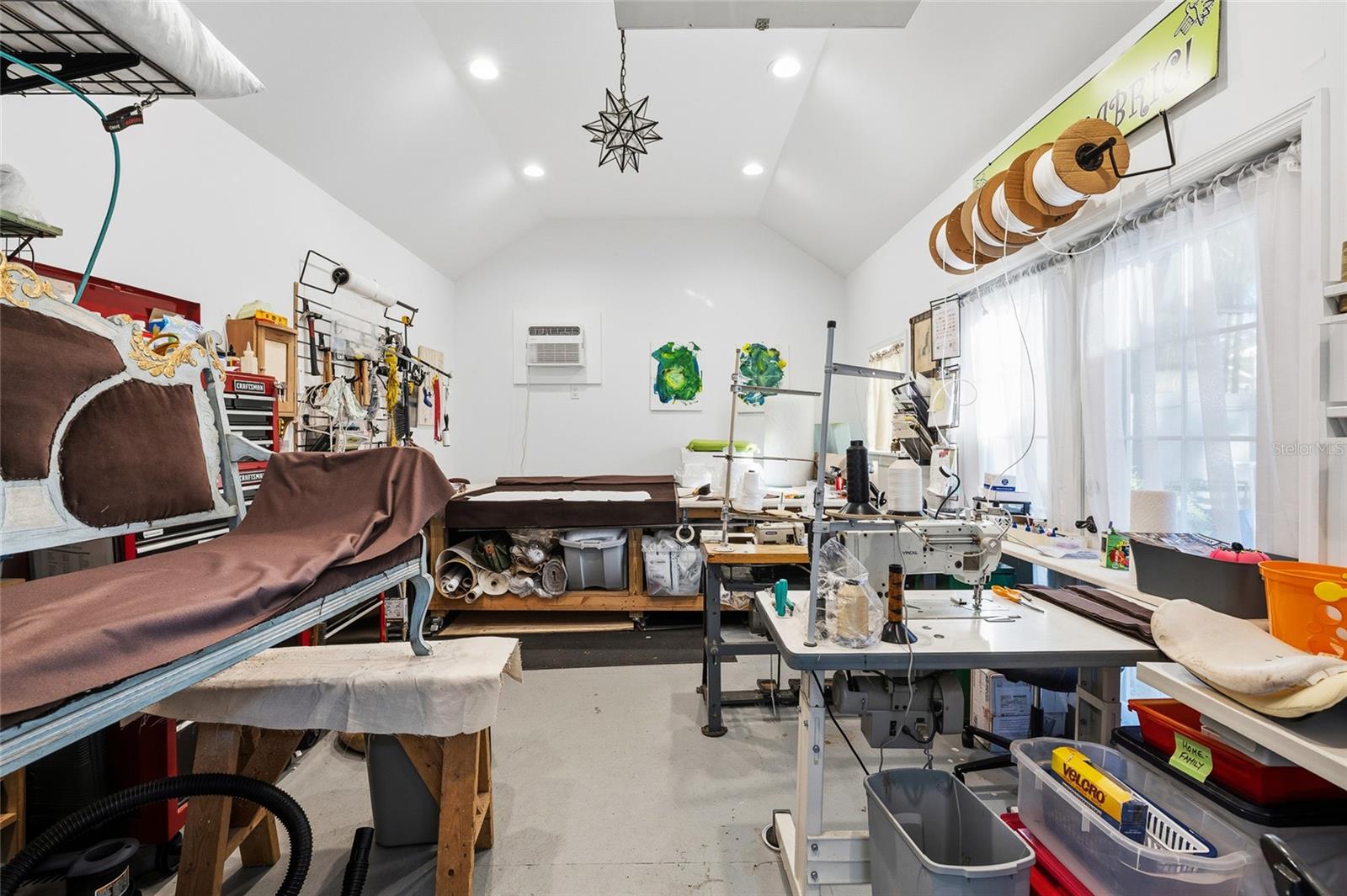 Air-conditioned Cabana/Workshop