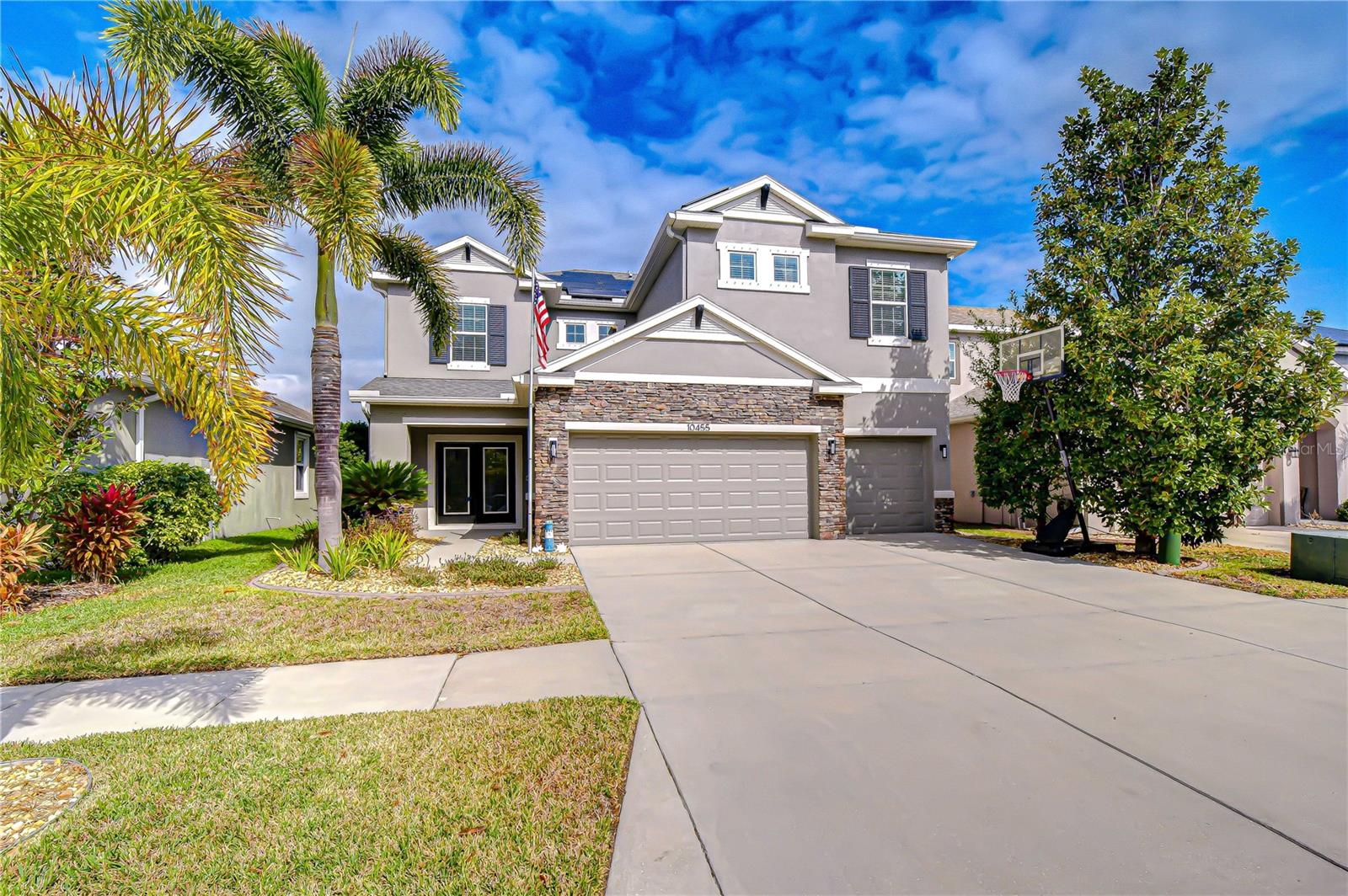 This house has it all!!