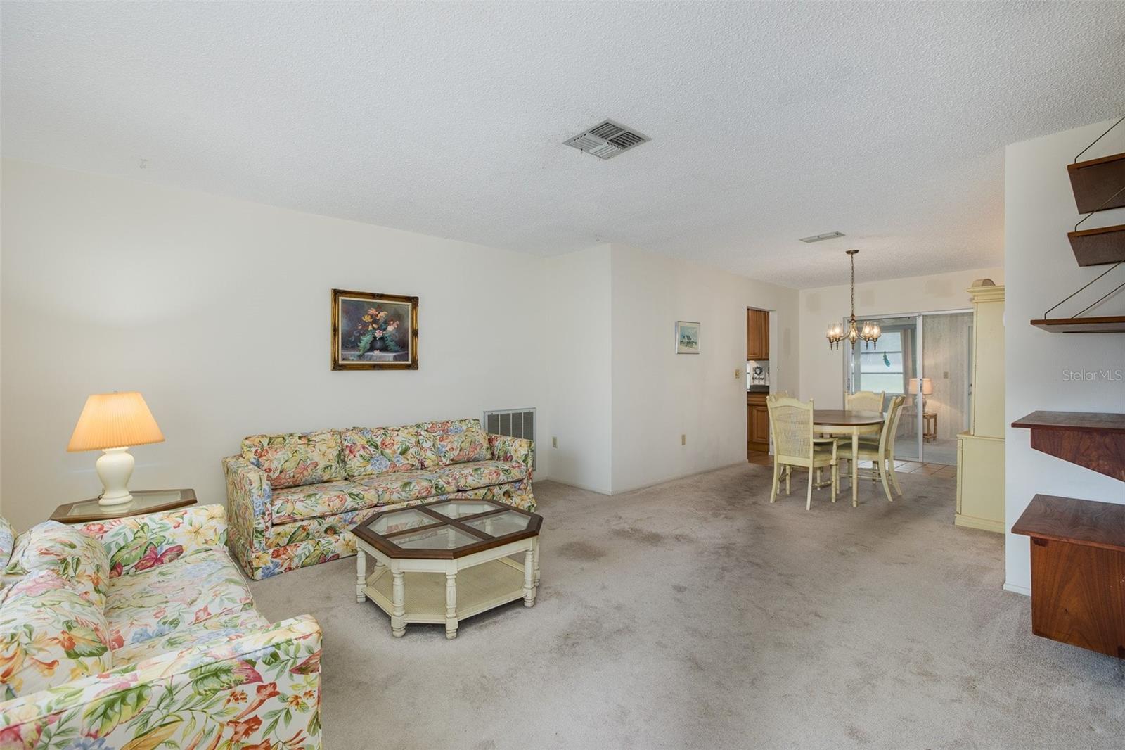 Living Room/Dining Room