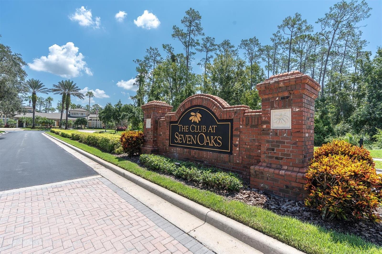 Seven Oaks Amenities