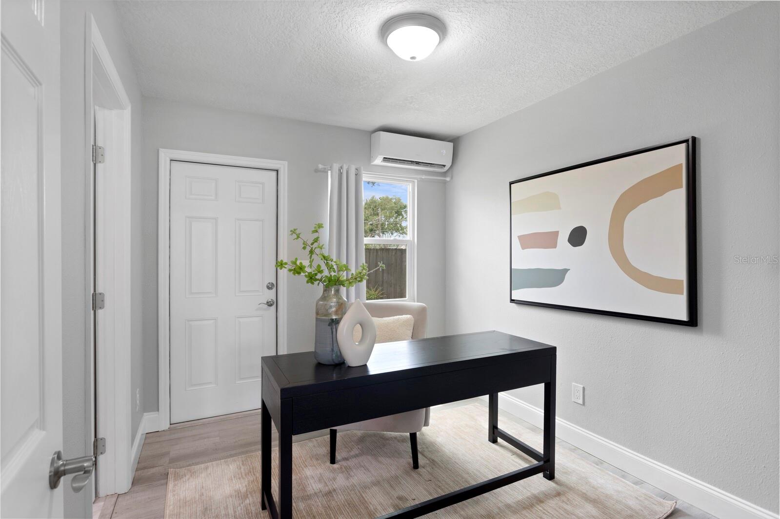 Bedroom 3 (Ensuite)/Home Office with backyard access