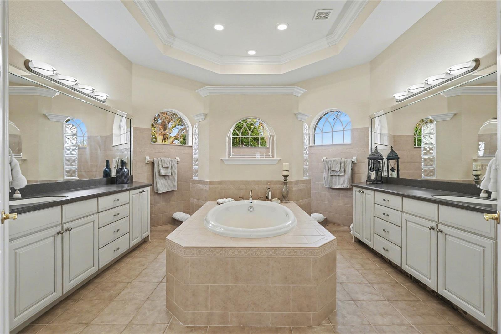 Luxurious Bath ensuite