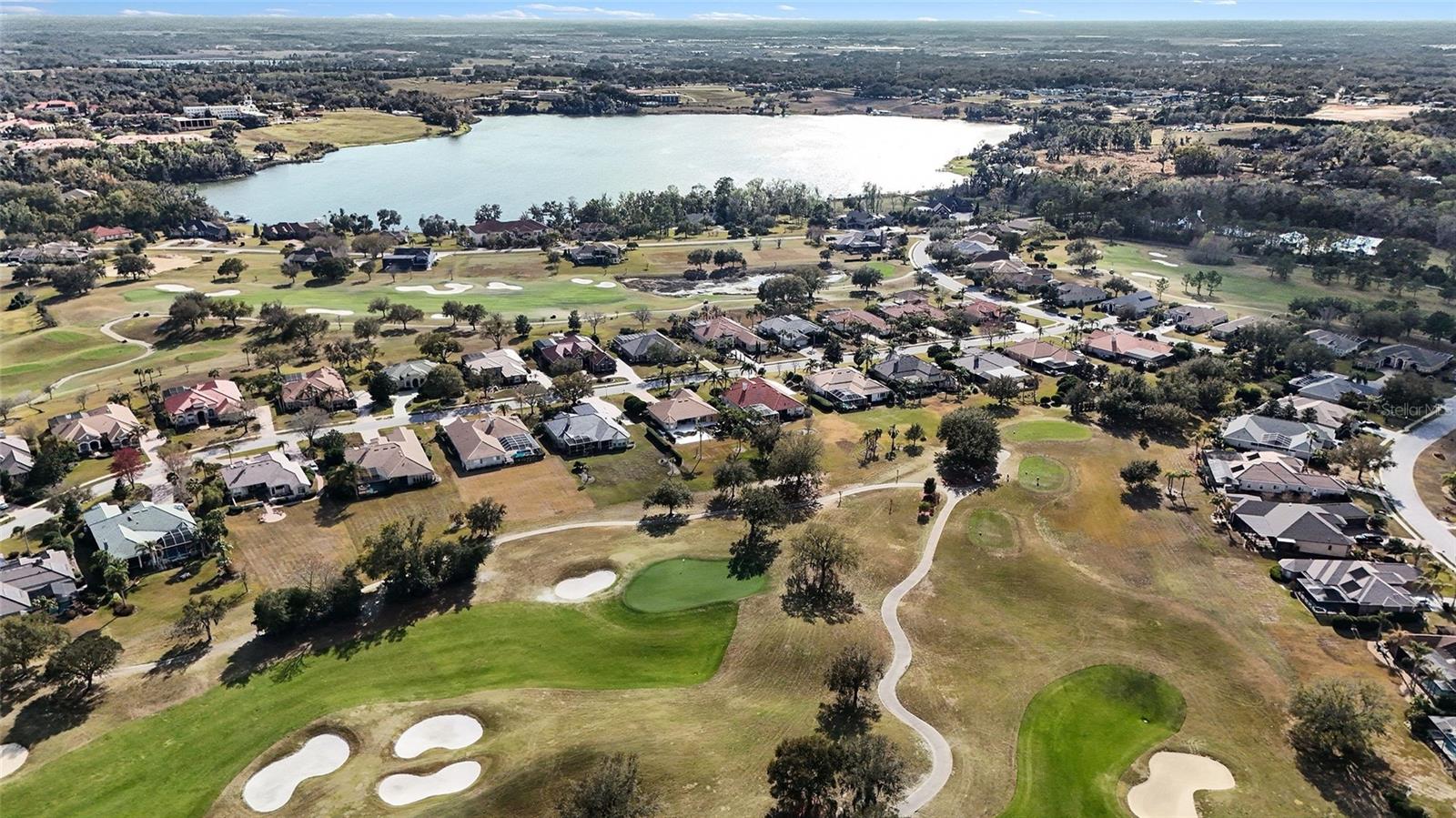 Lake Jovita community