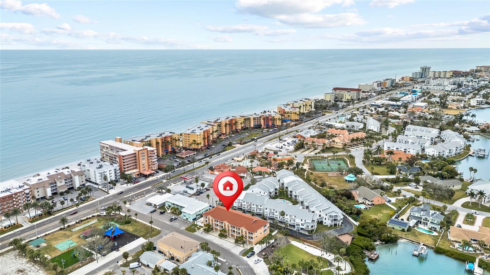 Mar Amante Townhomes located in Redington Beach