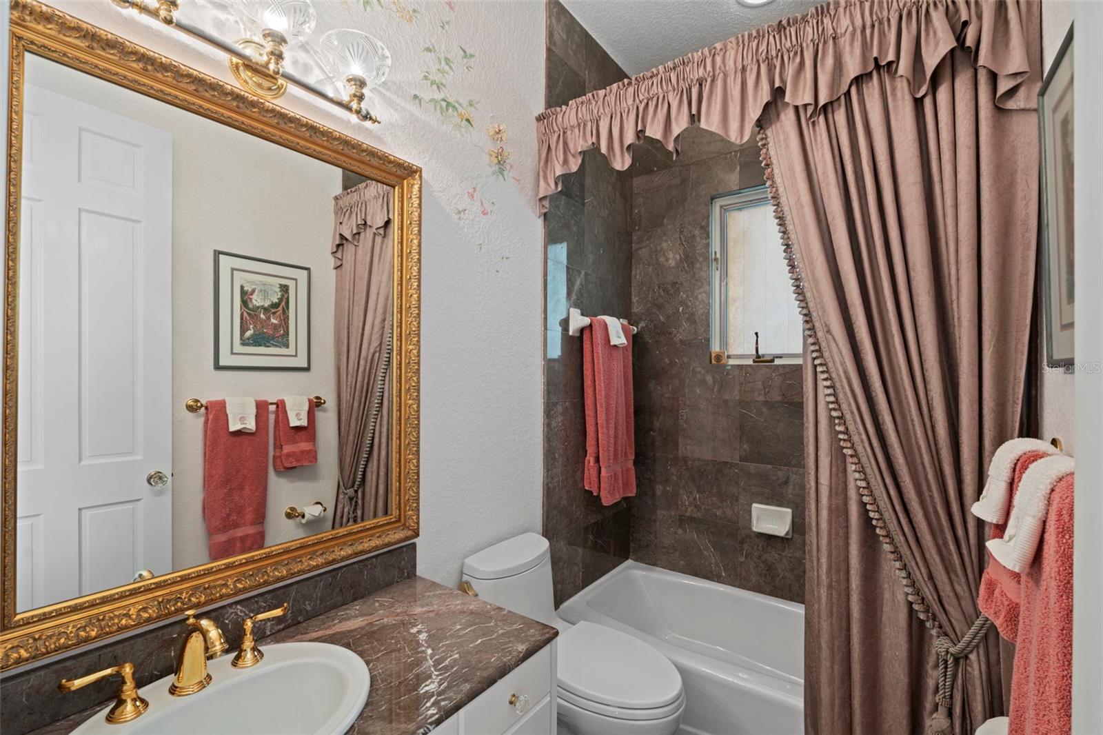 Ensuite Bath for Fourth Bedroom