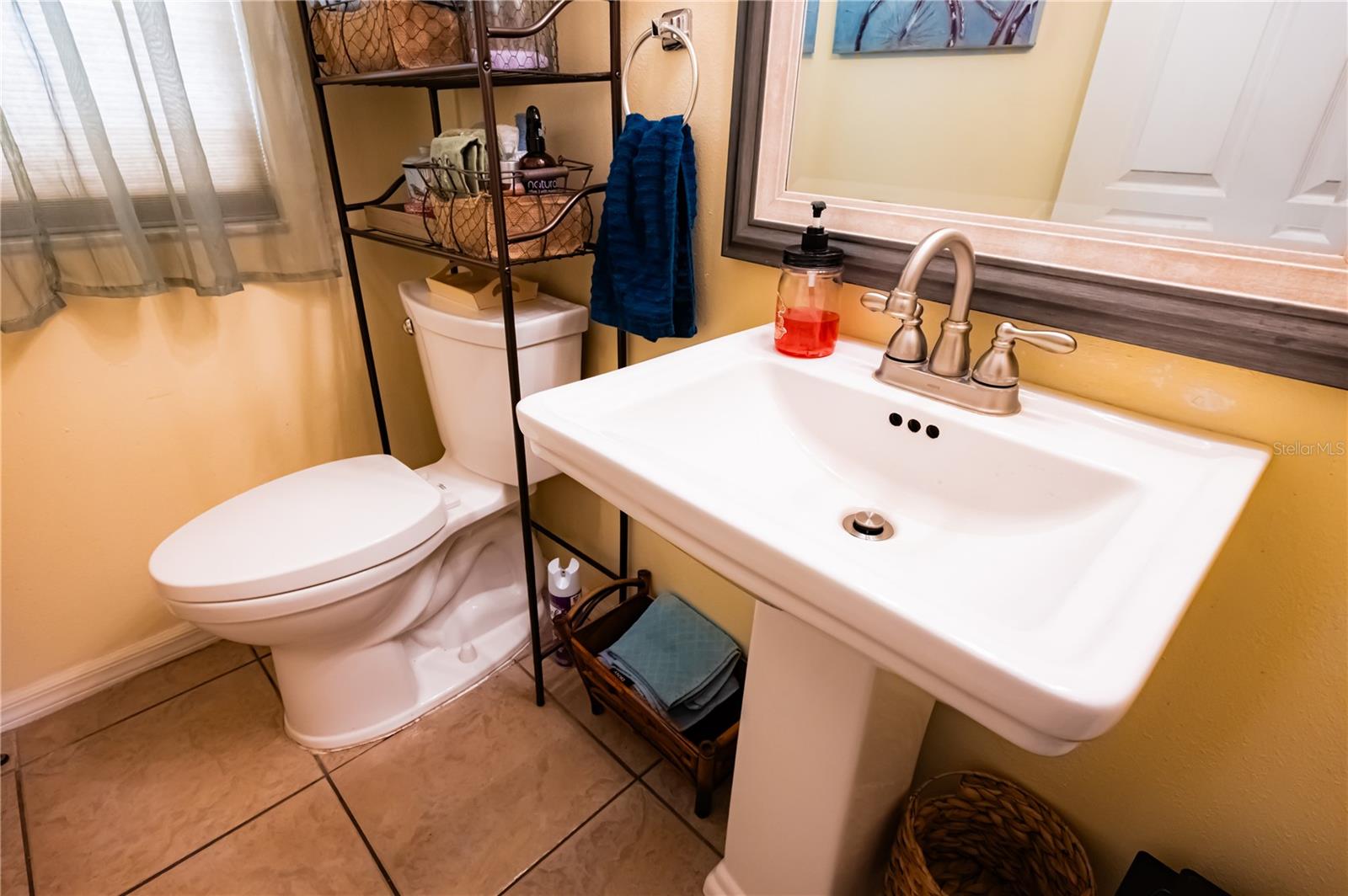 Half bath - 1st floor