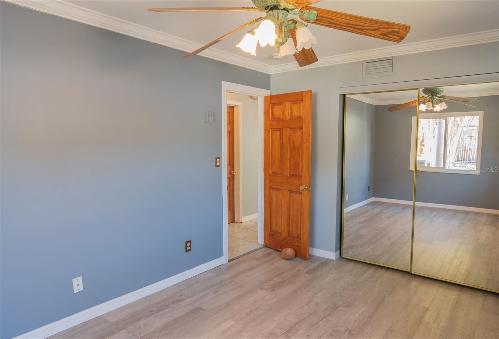 Bedroom 1Approx Dim: 10x13