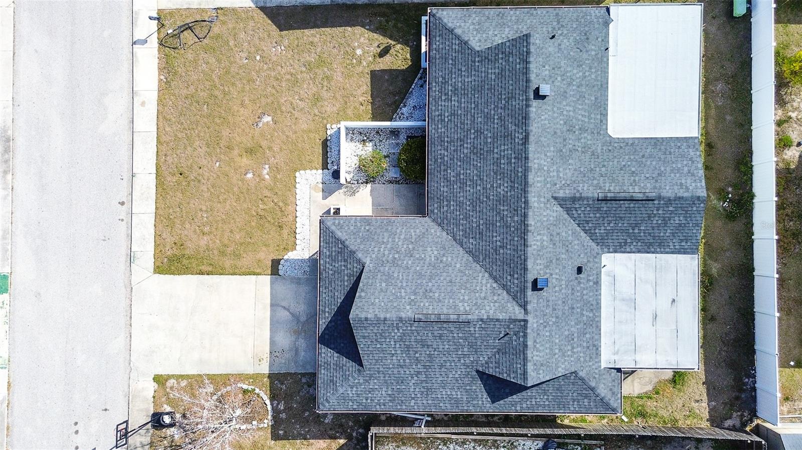 New Shingle Roof 2024