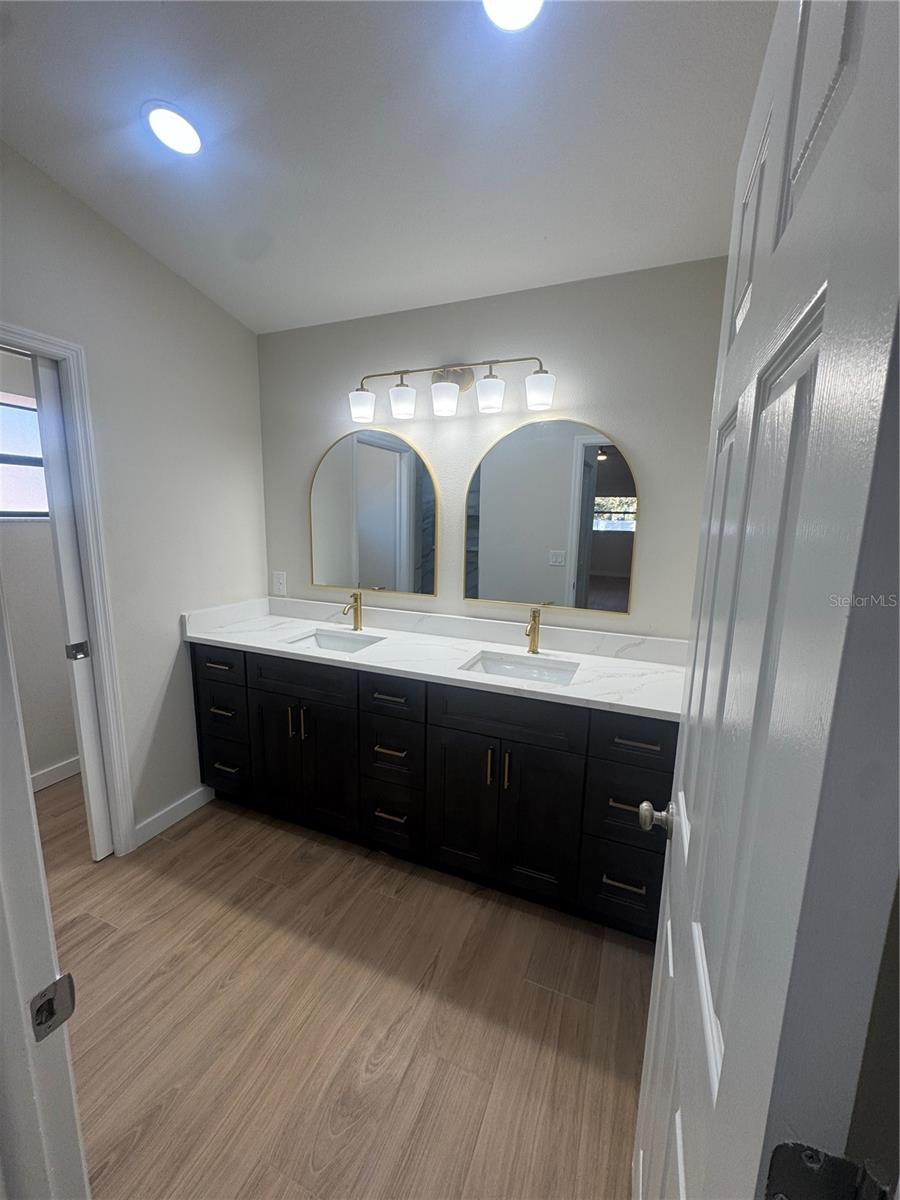 Primary bath 2nd photo