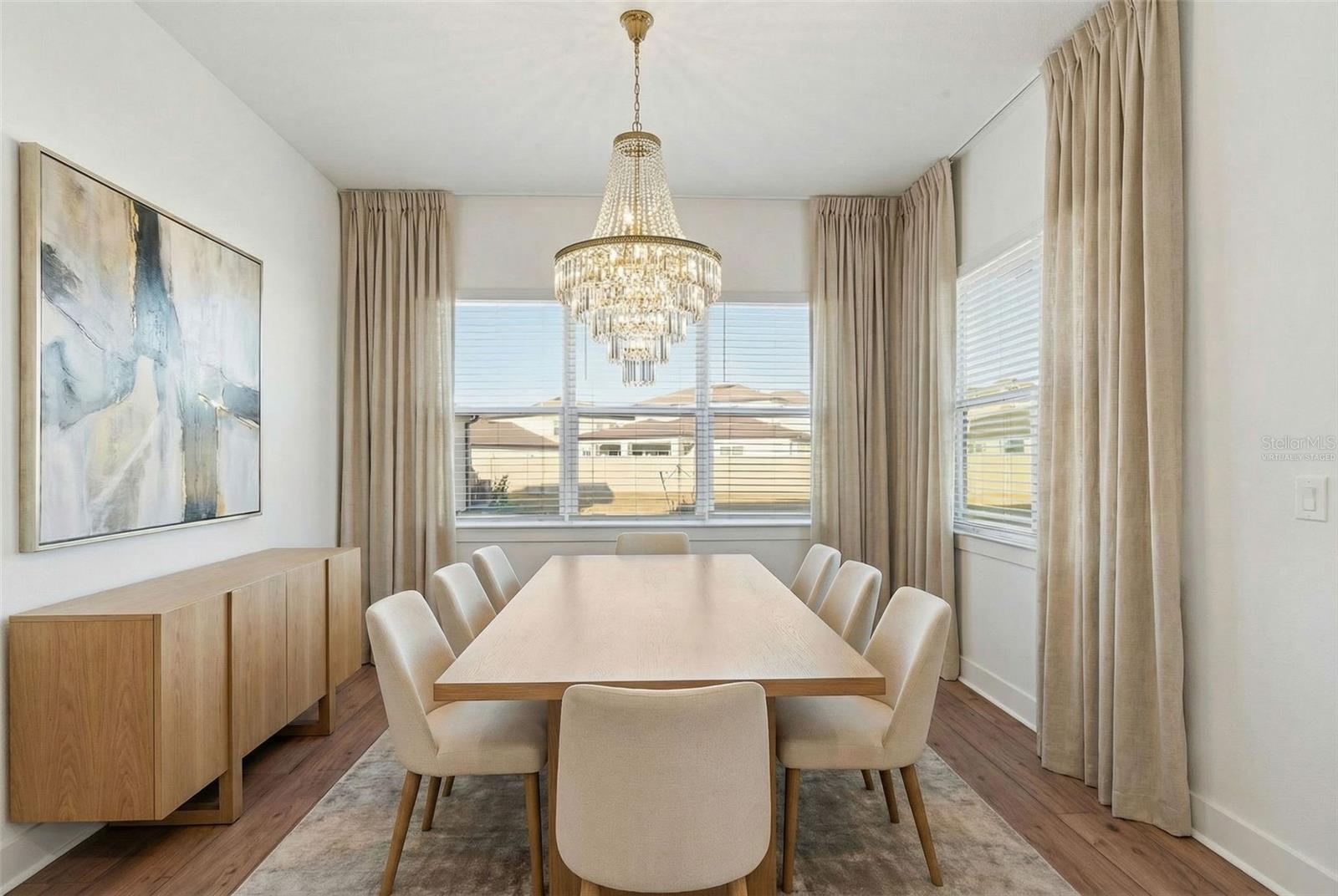 VIRTUALLY STAGED - DINETTE