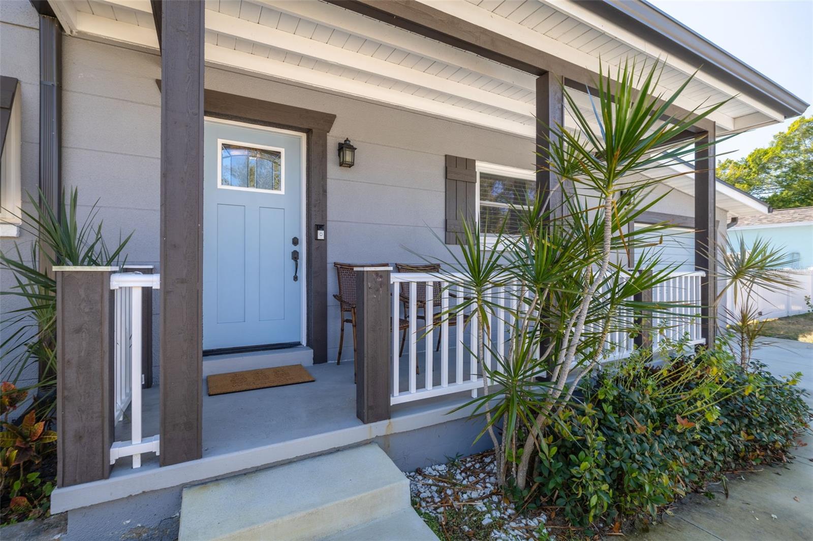 A charming front porch welcomes you!
