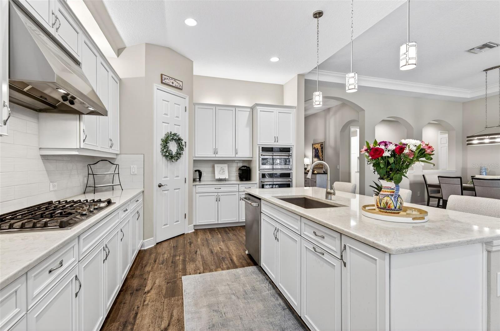 Very workable kitchen with plenty of countertop space and cabinets