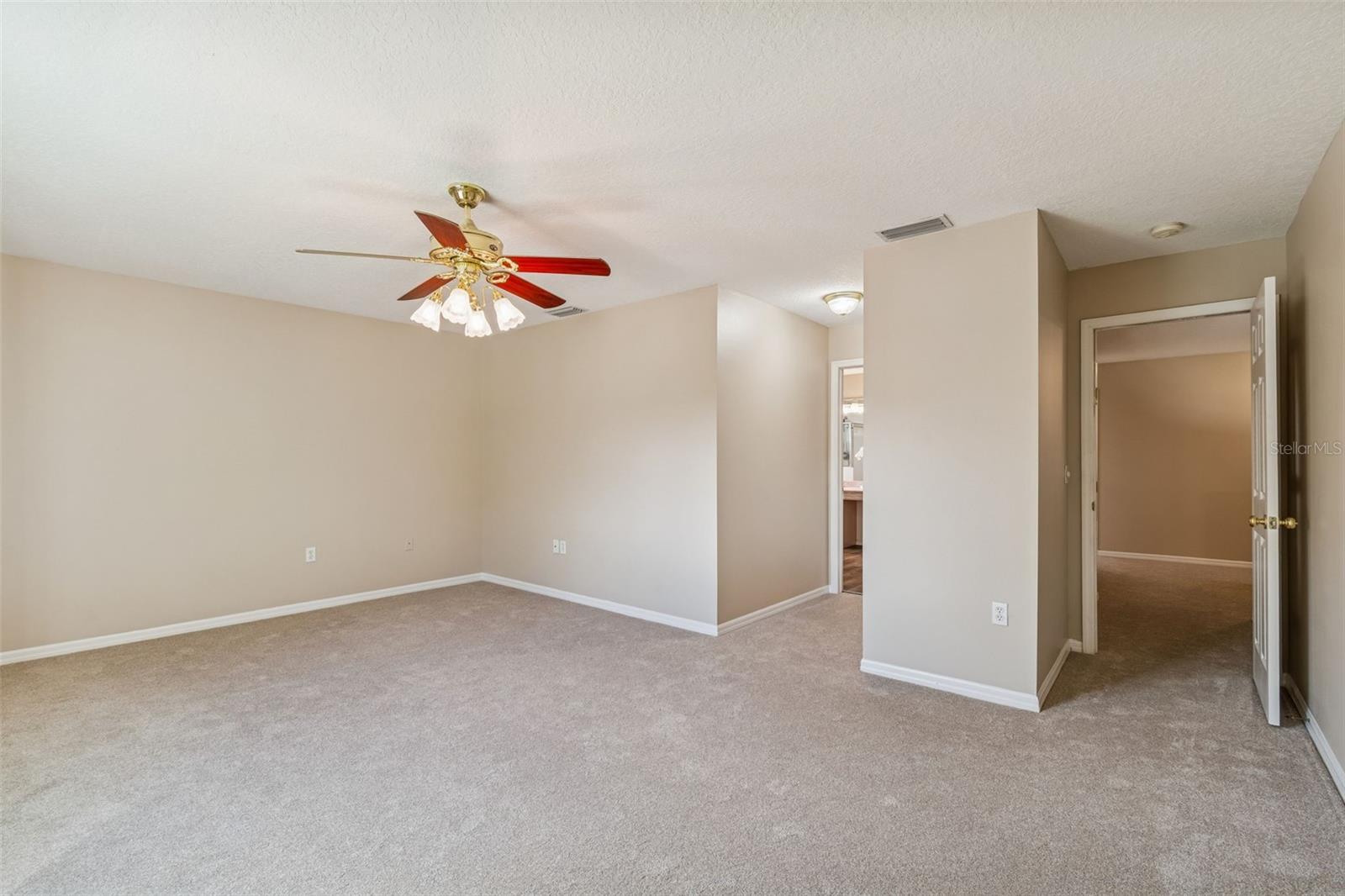 Split bedrooms for privacy