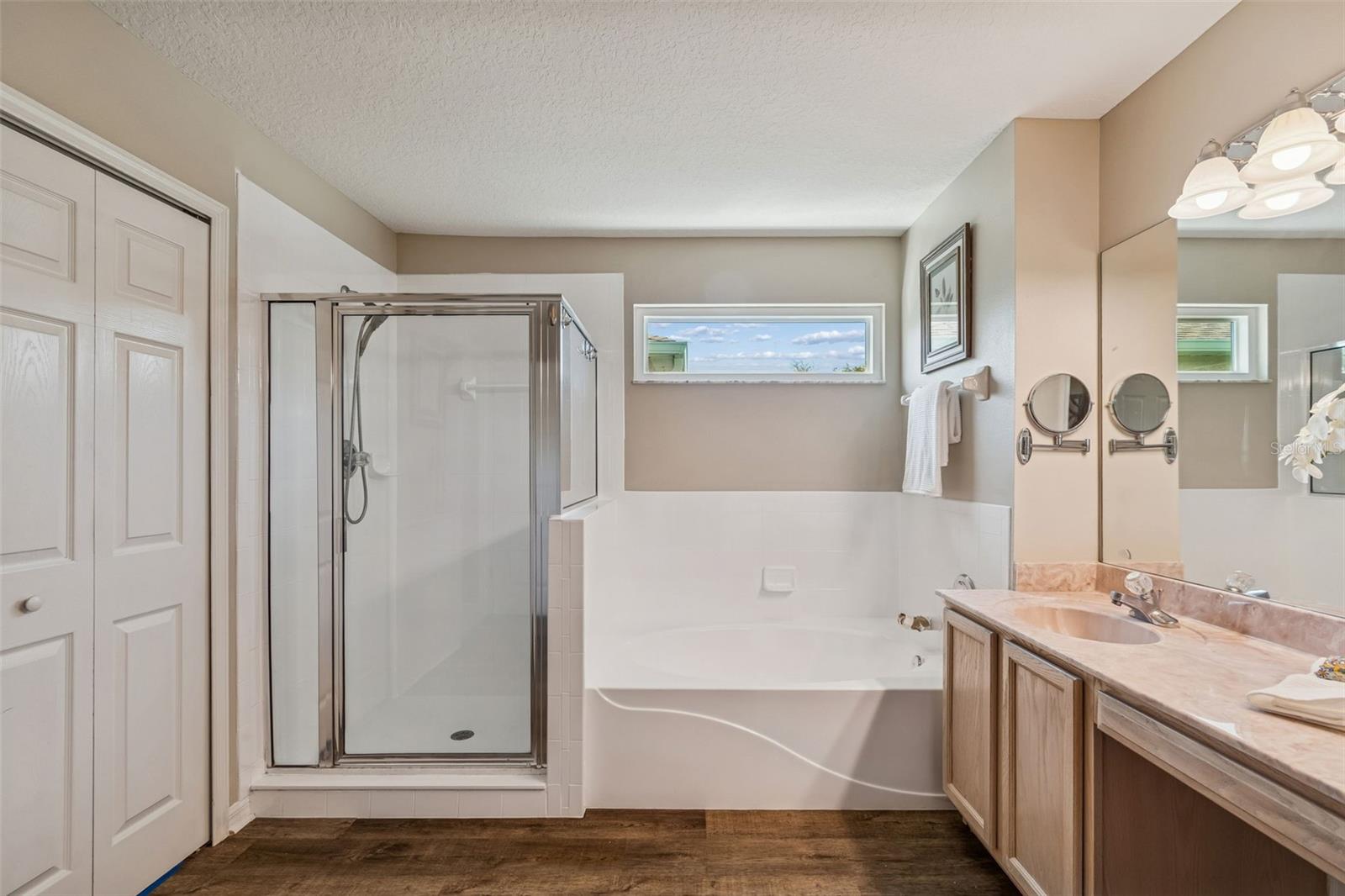 Walk in shower and garden tub
