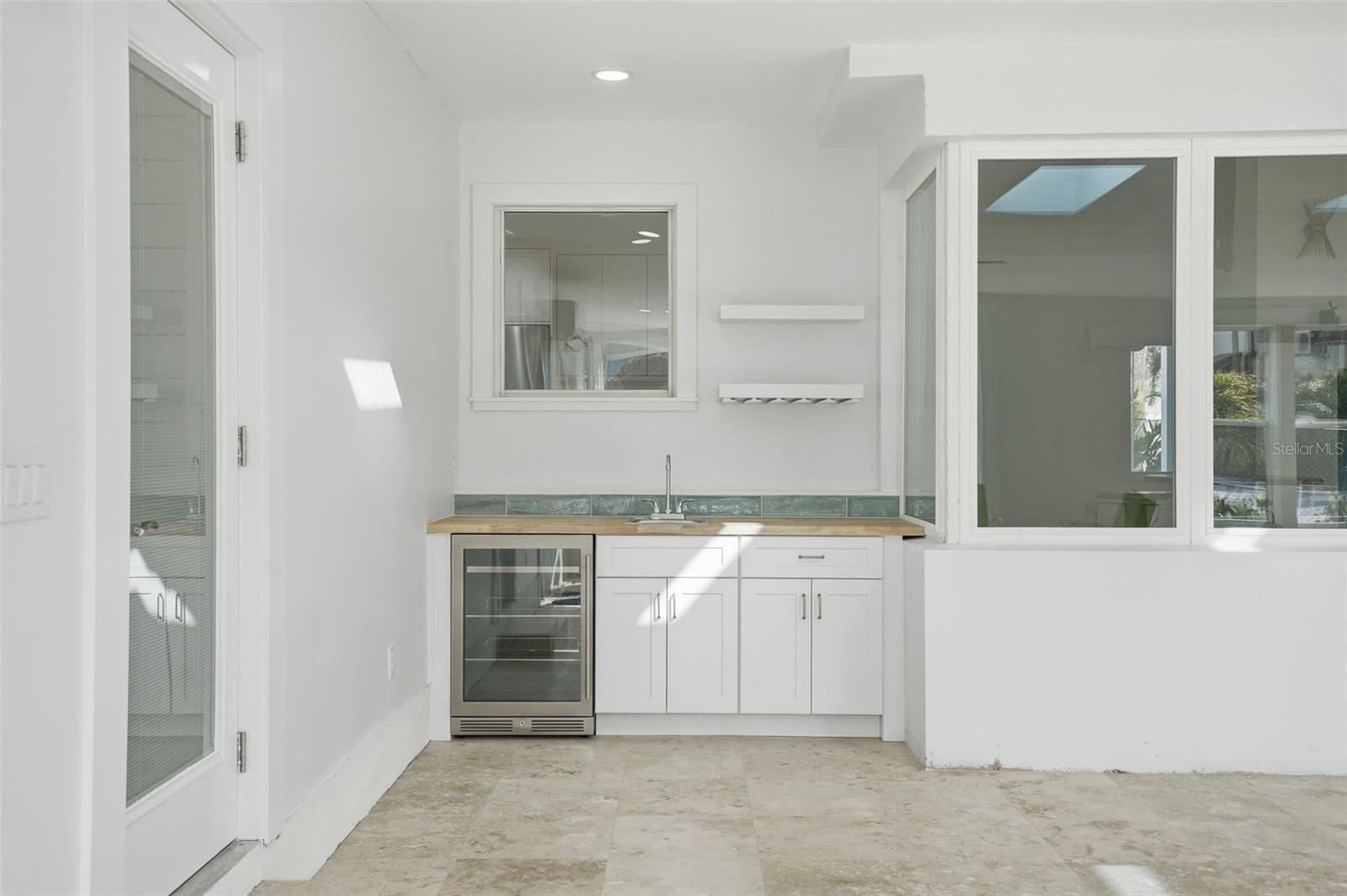 Renovated Great room with its dedicated wet bar