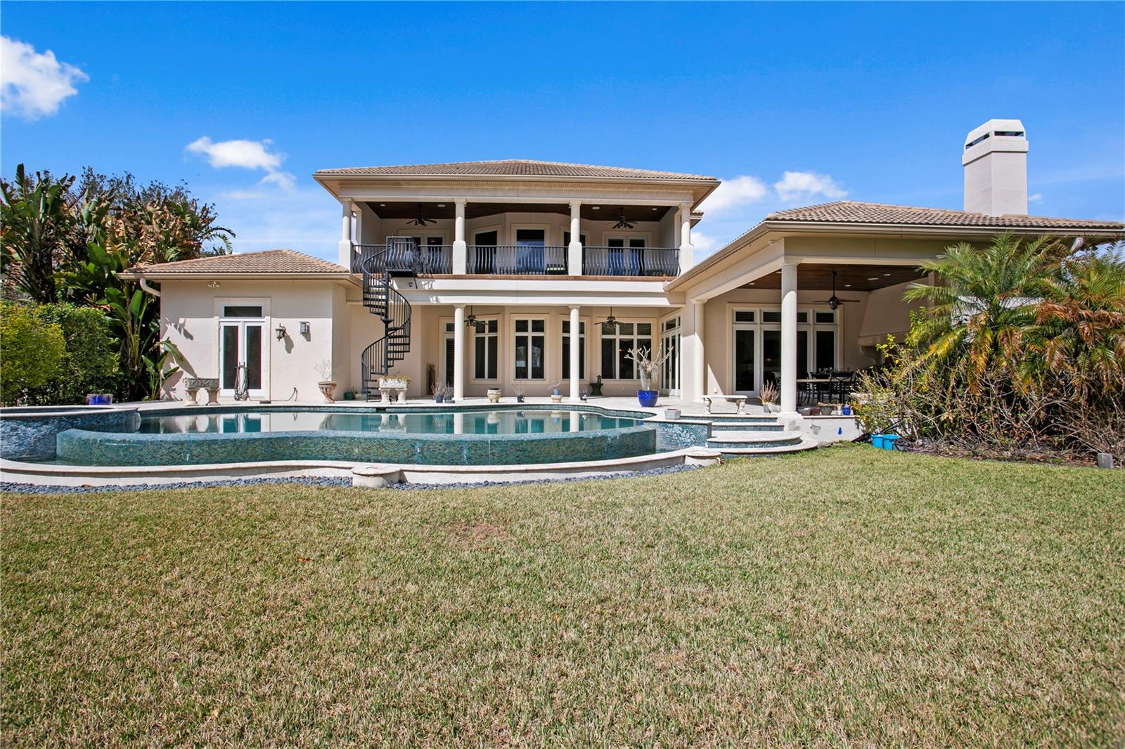 Large Fenced rear yard