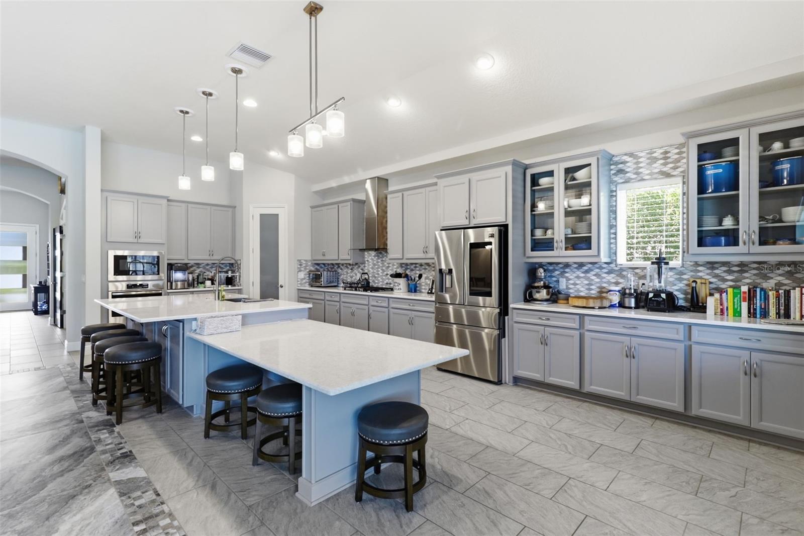 Spacious eat in kitchen with all the upgrades done for you!