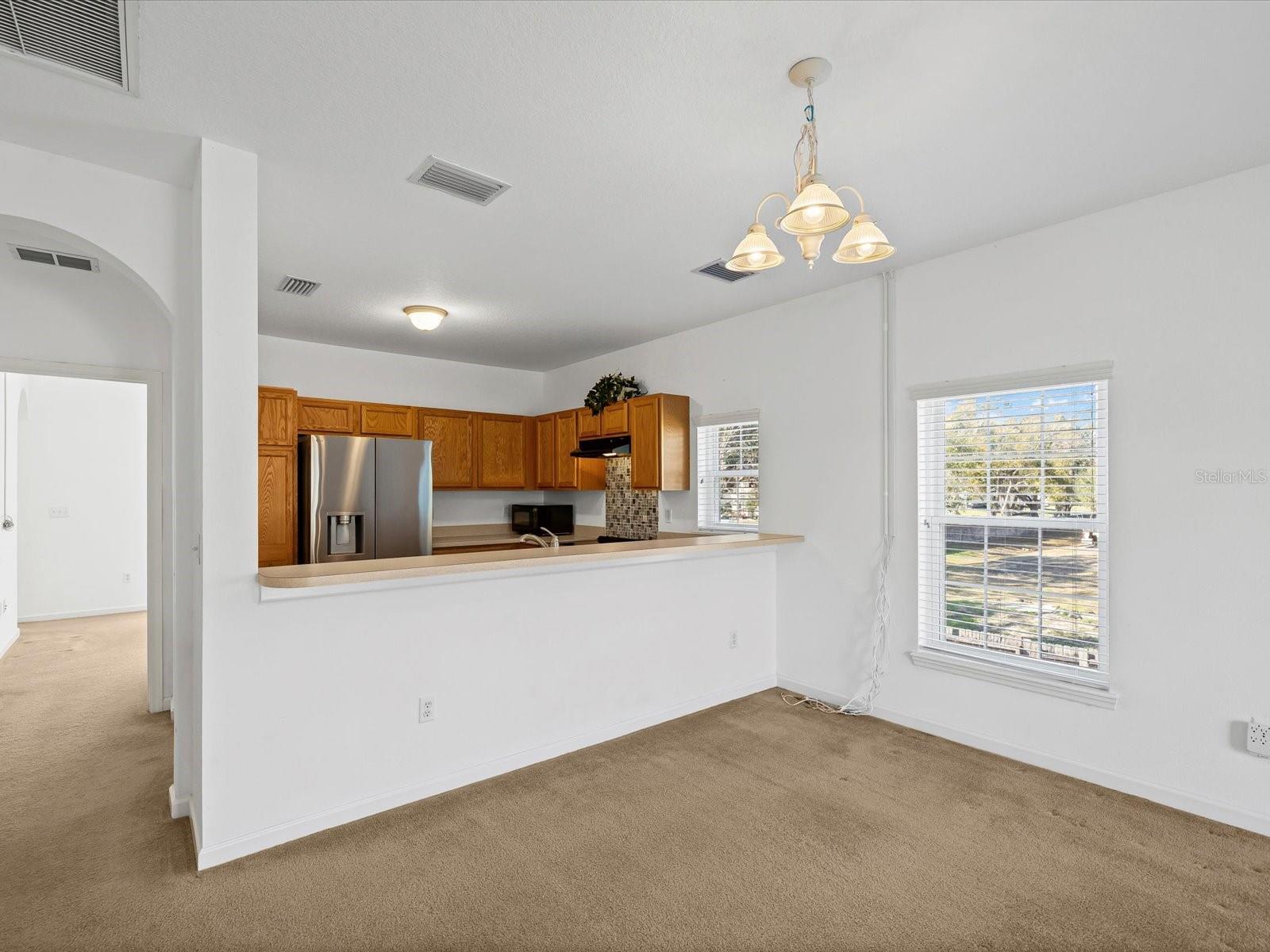 Breakfast Bar/Kitchen