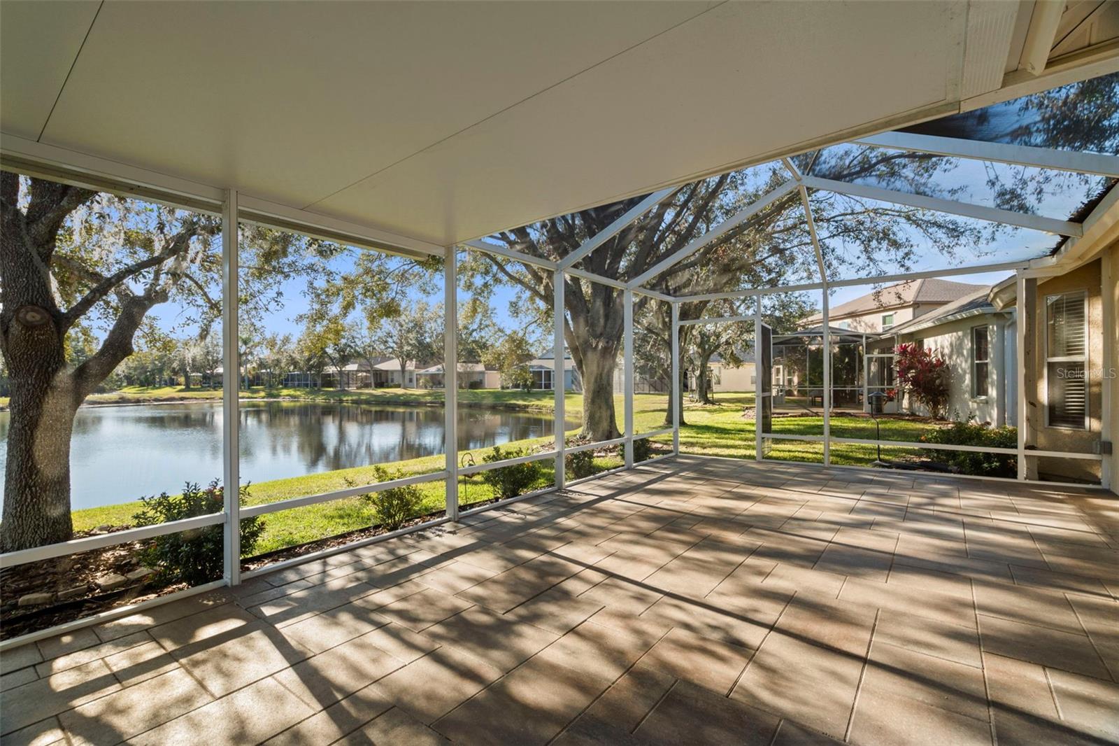 LanaiHalf covered, half open