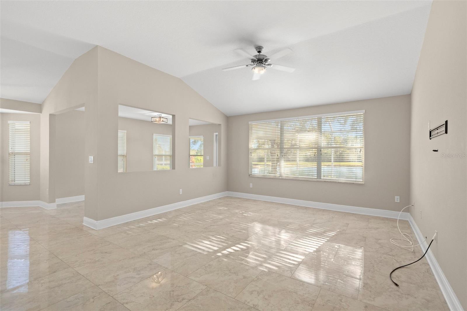 Living areaYou can see everything from here