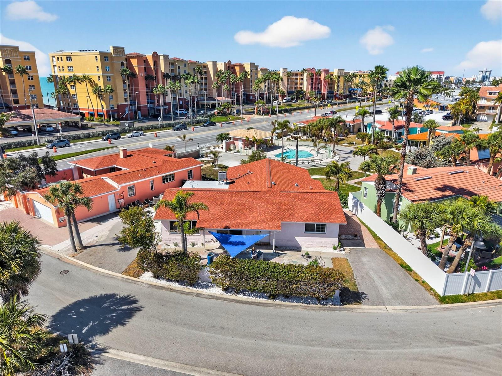 2 driveways with rear entrance