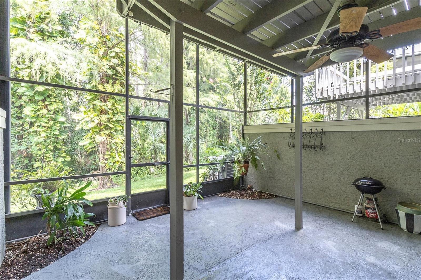 Screened Private Patio