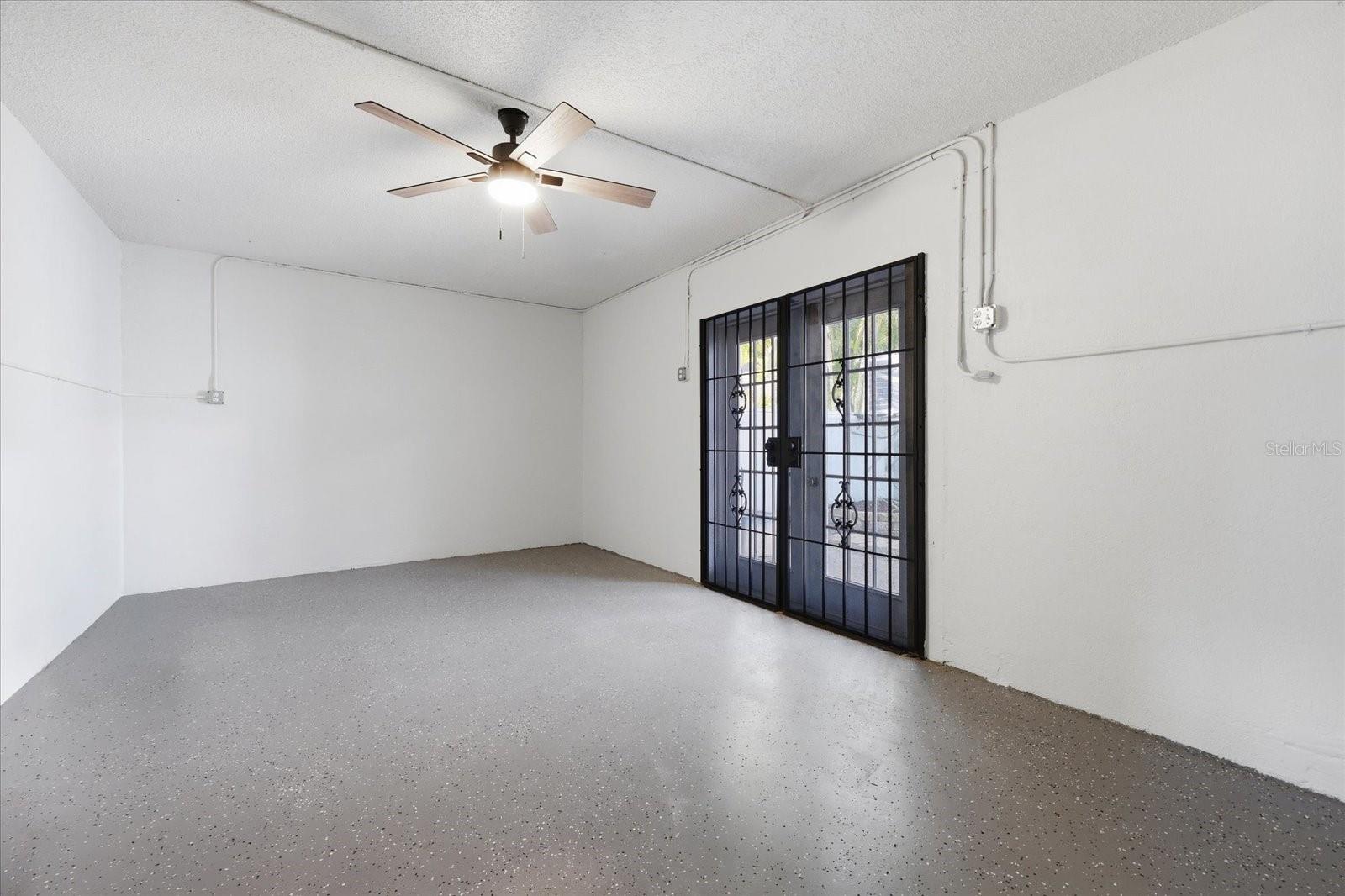 Bonus room in Garage leading to patio