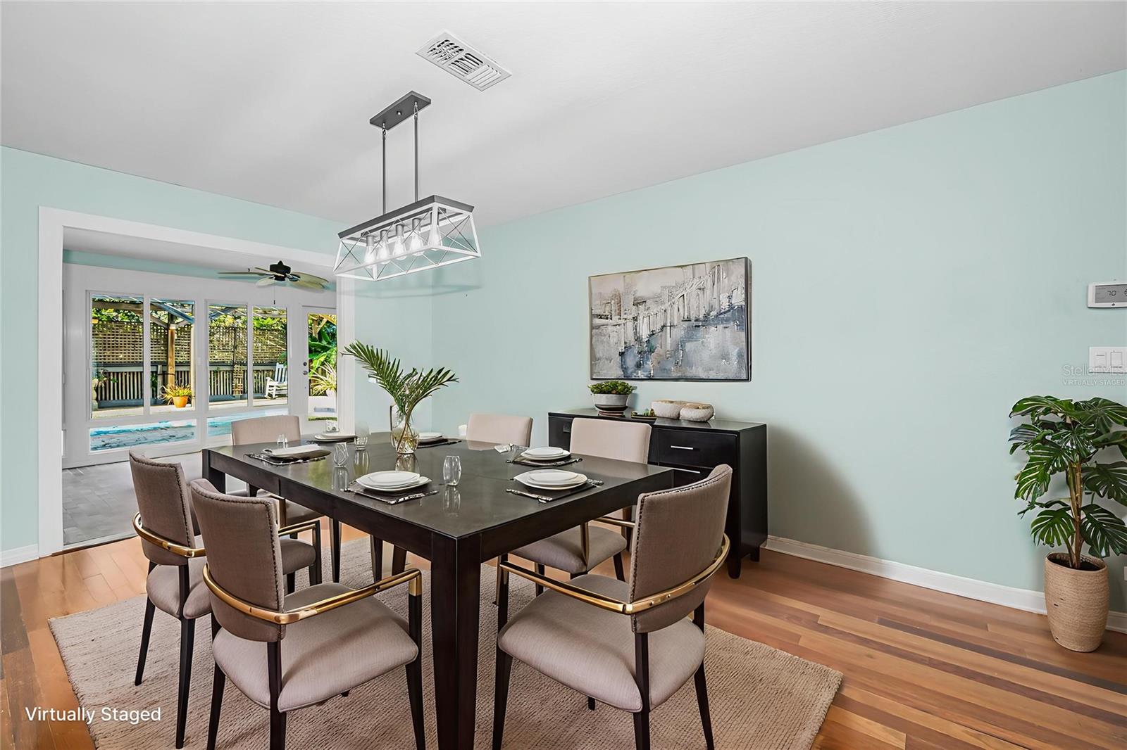 Dining Room Virtually Staged