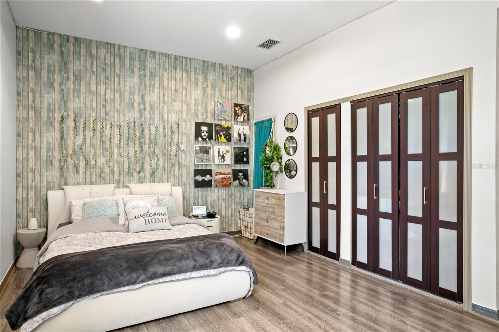 Spacious Downstairs Bedroom