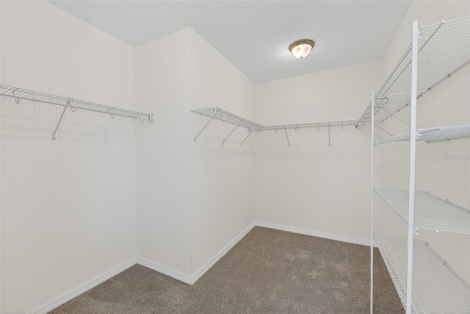 MASTER WALK IN CLOSET