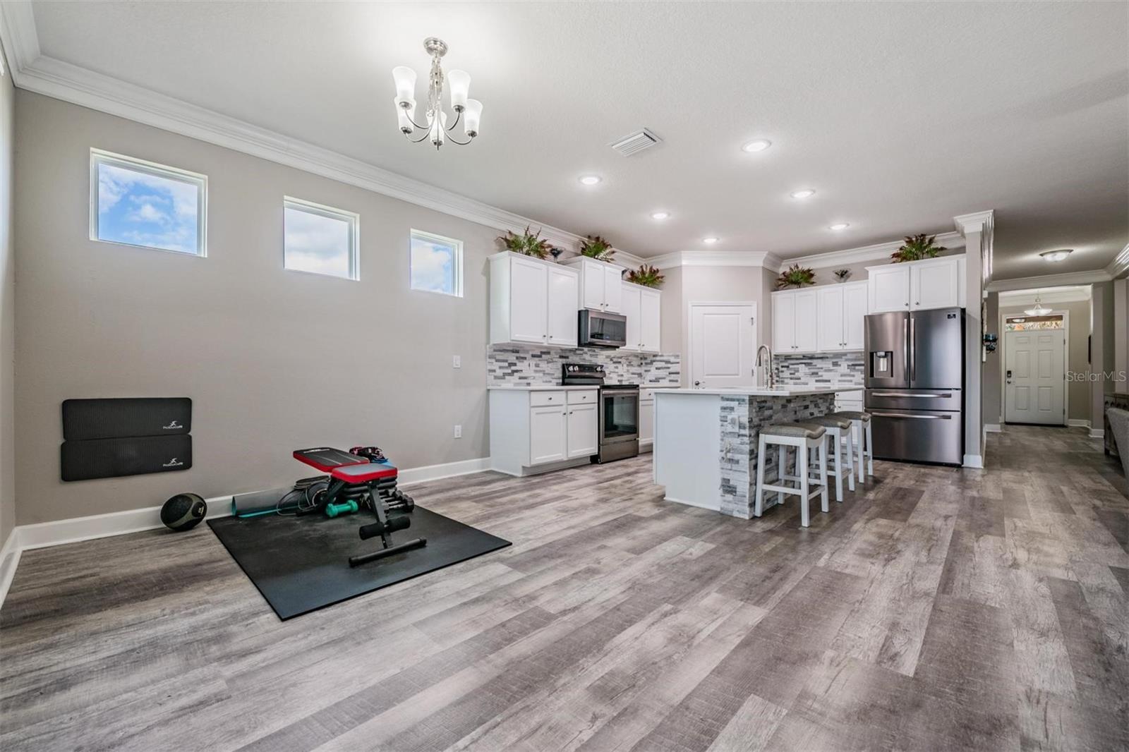 Upgraded stainless appliances