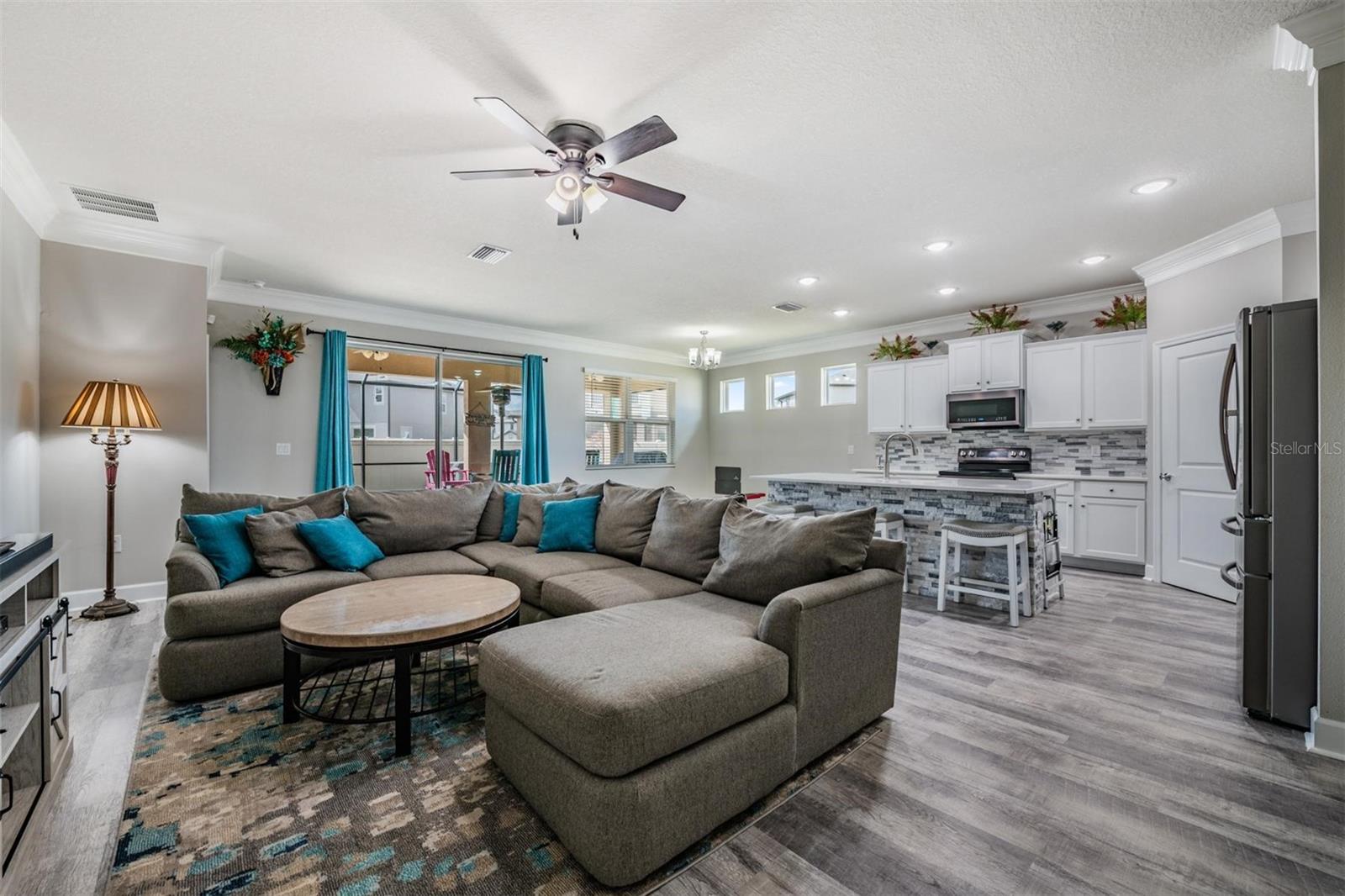 Room for a HUGE sectional!